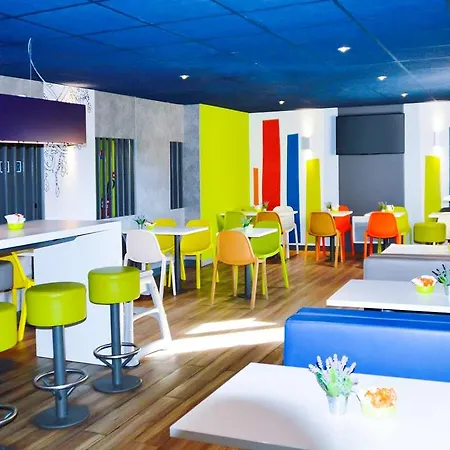 Ibis Budget Centre Hotel *